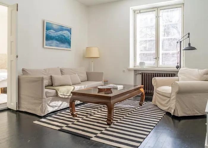 Spacious Apt In Vibrant Kallio